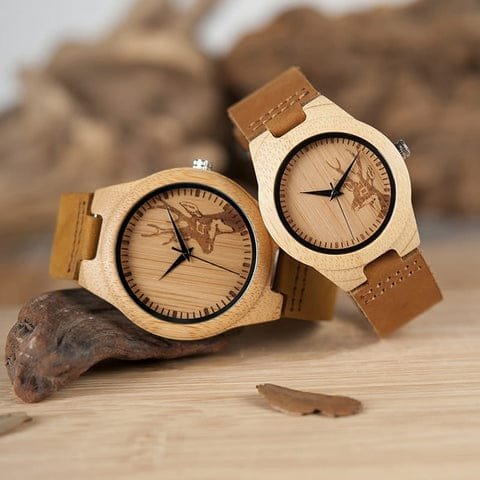 Montre le Cerf Minimal en Bambou et Cuir Véritable