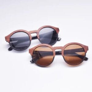 Lunettes de Soleil en Bois Unisexe élégantes et Confortables